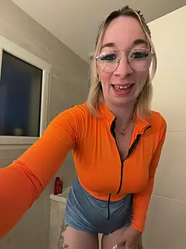 Giuliana baby online show from 23, 4, 2026