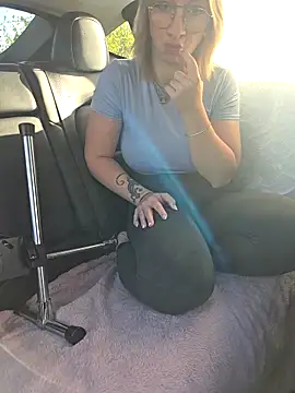 Giuliana baby online show from 17, 11, 2025