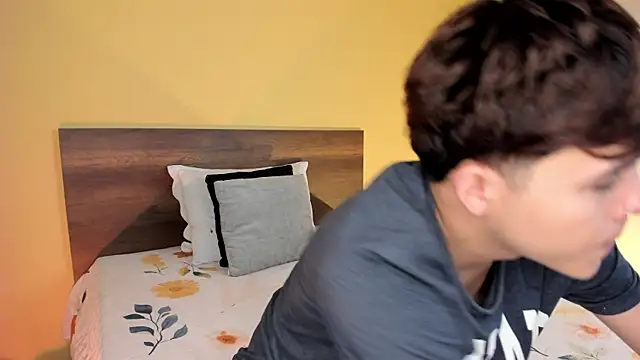 justinbiler online show from 5, 3, 2025