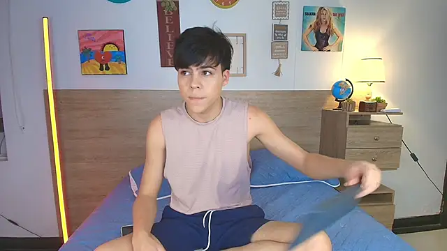 justinbiler online show from 21, 9, 2025