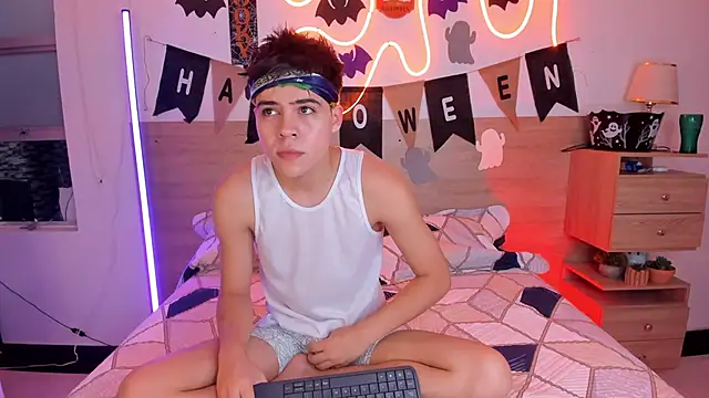 justinbiler online show from 26, 10, 2025