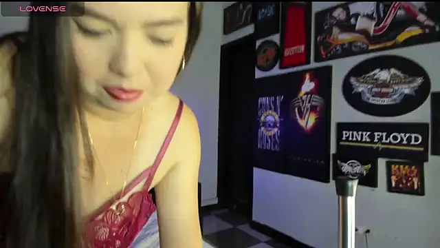 MADISSONLOVE  online show from 5, 10, 2025