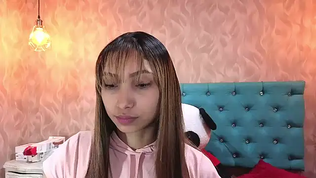 MadelineDoll online show from 12, 11, 2025