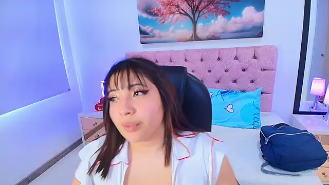 Emma monserrat online show from 22, 12, 2025