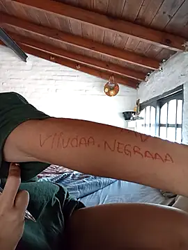 Viudanegraa online show from 8, 10, 2025