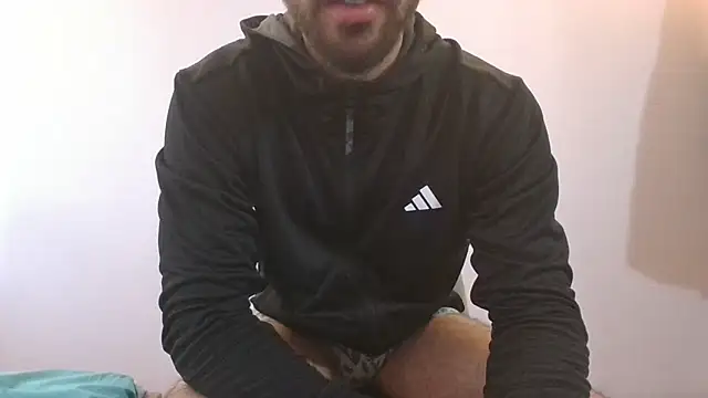 Snapshot of Turkboy_17 chatting on 9, 3, 2025 Turkboy 17 online show from 9, 3, 2025