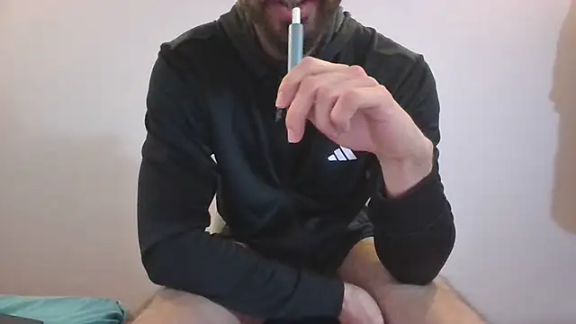 Snapshot of Turkboy_17 chatting on 16, 3, 2025 Turkboy 17 online show from 16, 3, 2025