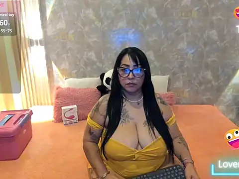 estephany queen online show from 19, 12, 2025