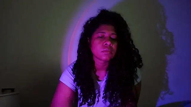 Ivon-09 online show from 2, 11, 2025