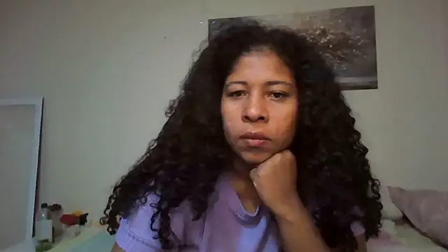 Snapshot of Ivon-09 chatting on 12, 6, 2026 Ivon-09 online show from 12, 6, 2026