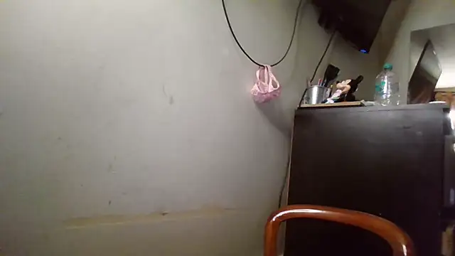 Ivon-09 online show from 12, 11, 2025