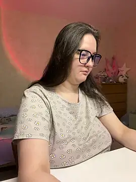 hungry1bunny online show from 12, 3, 2025