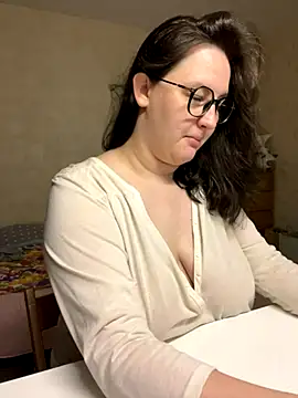 hungry1bunny online show from 9, 10, 2025