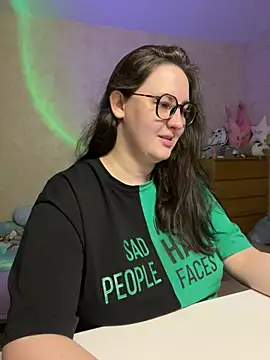 hungry1bunny online show from 13, 3, 2025