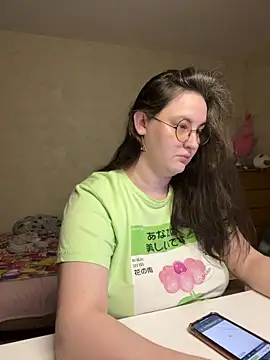 Snapshot of hungry1bunny chatting on 10, 6, 2026 hungry1bunny online show from 10, 6, 2026