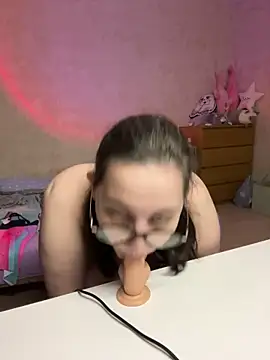 hungry1bunny online show from 16, 3, 2025