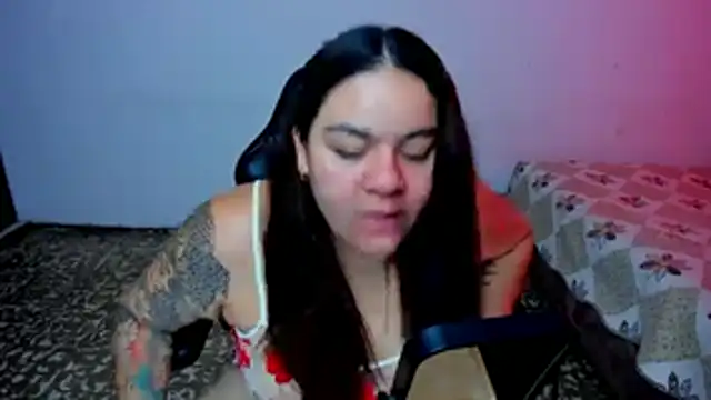 Snapshot of Sharon_hils chatting on 26, 6, 2026 Sharon hils online show from 26, 6, 2026