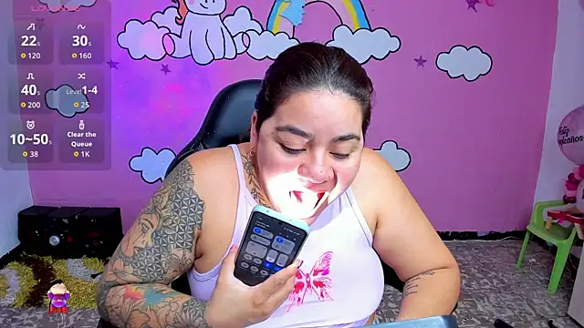 Sharon hils online show from 10, 4, 2026