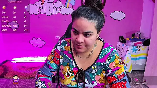 Snapshot of Sharon_hils chatting on 13, 2, 2026 Sharon hils online show from 13, 2, 2026