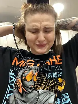 AnnaRichmond online show from 16, 3, 2025