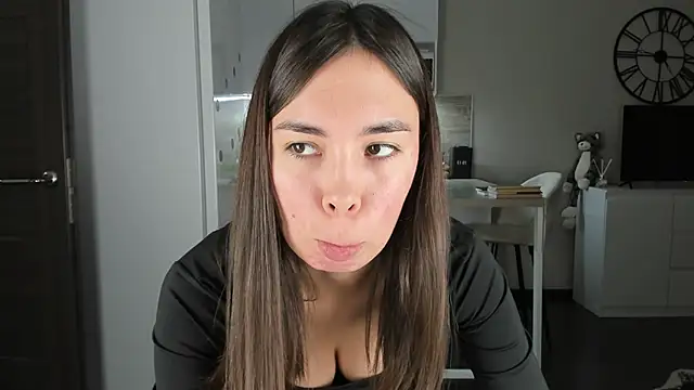 nilliluv online show from 5, 2, 2026