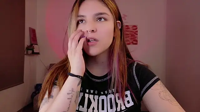 Mariangeel online show from 27, 10, 2025