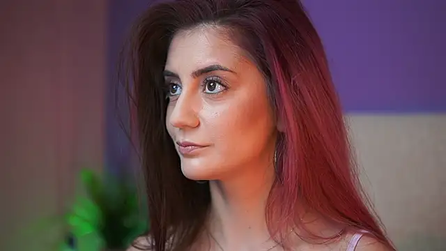 SabrinaHope online show from 28, 6, 2026