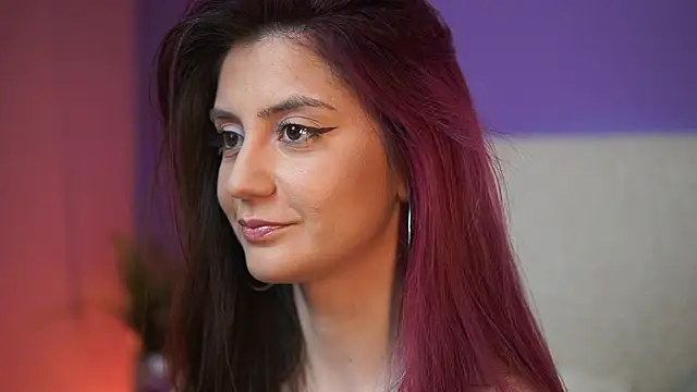 SabrinaHope online show from 28, 4, 2026