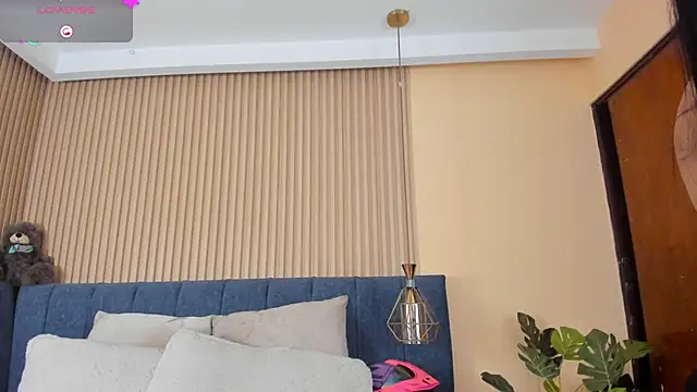 kathecute   online show from 9, 9, 2025