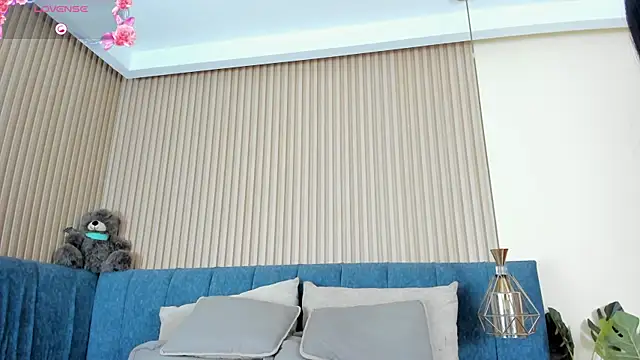 kathecute   online show from 9, 4, 2026