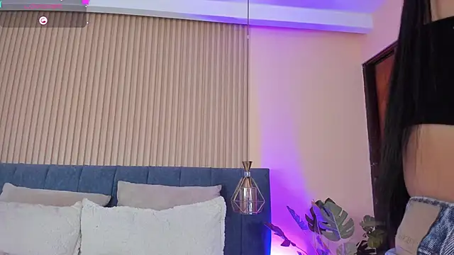 kathecute   online show from 10, 9, 2025