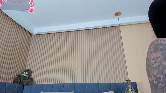 kathecute   online show from 26, 10, 2025