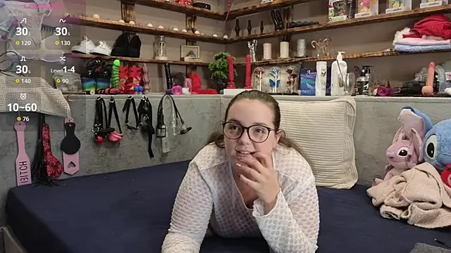 Kimberly-Caprice online show from 19, 10, 2025