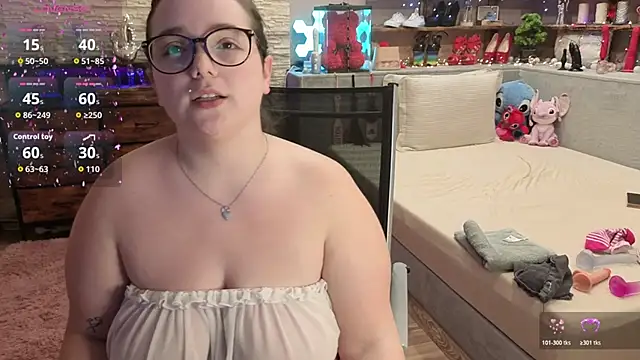 Kimberly-Caprice online show from 4, 4, 2026