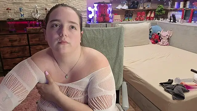 Kimberly-Caprice online show from 3, 4, 2026