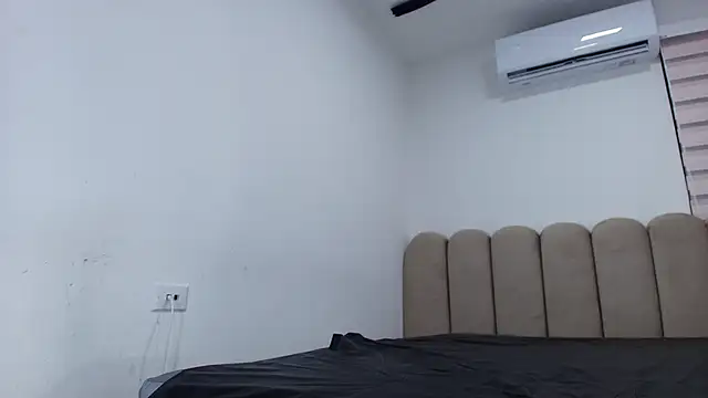 nicol f online show from 3, 3, 2026