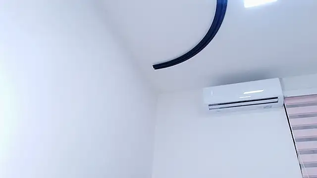 nicol f online show from 16, 1, 2026