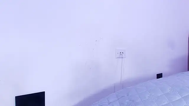 nicol f online show from 14, 4, 2026