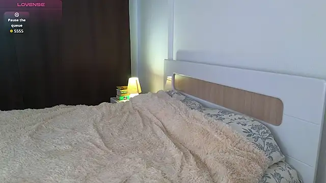 Snapshot of Milana15 chatting on 16, 11, 2025 Milana15 online show from 16, 11, 2025