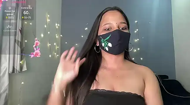 Varnika aarora online show from 17, 3, 2025