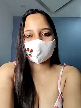 Varnika aarora online show from 11, 3, 2025