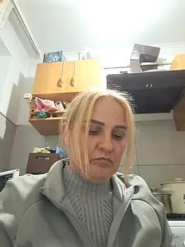 Malichkaanna30 online show from 3, 10, 2025