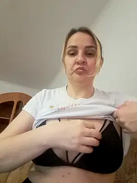 Malichkaanna30 online show from 2, 3, 2025