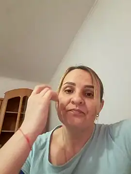 Malichkaanna30 online show from 24, 2, 2025