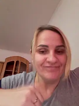 Malichkaanna30 online show from 22, 2, 2025