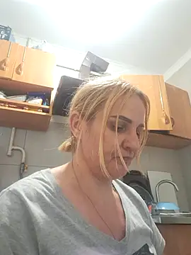 Malichkaanna30 online show from 11, 9, 2025