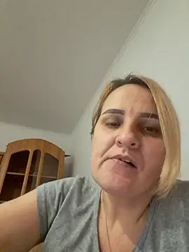 Malichkaanna30 online show from 21, 2, 2025