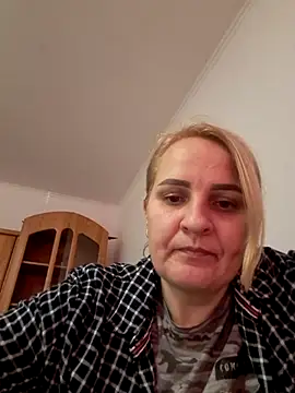 Malichkaanna30 online show from 5, 3, 2025