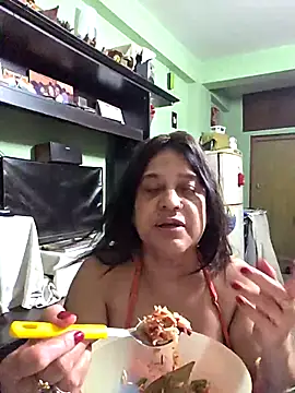 Hot Queen77 online show from 4, 3, 2026