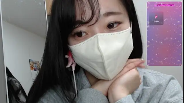 Rio chan  online show from 9, 3, 2025